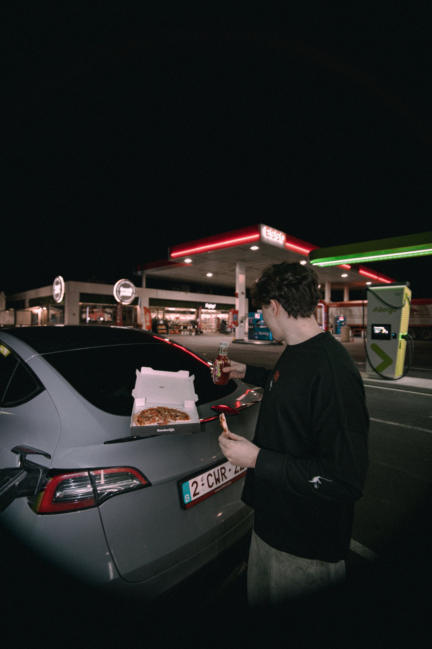 MIDNIGHT MADNESS LONGSLEEVE (BLACK FRIDAY EXCLUSIVE)