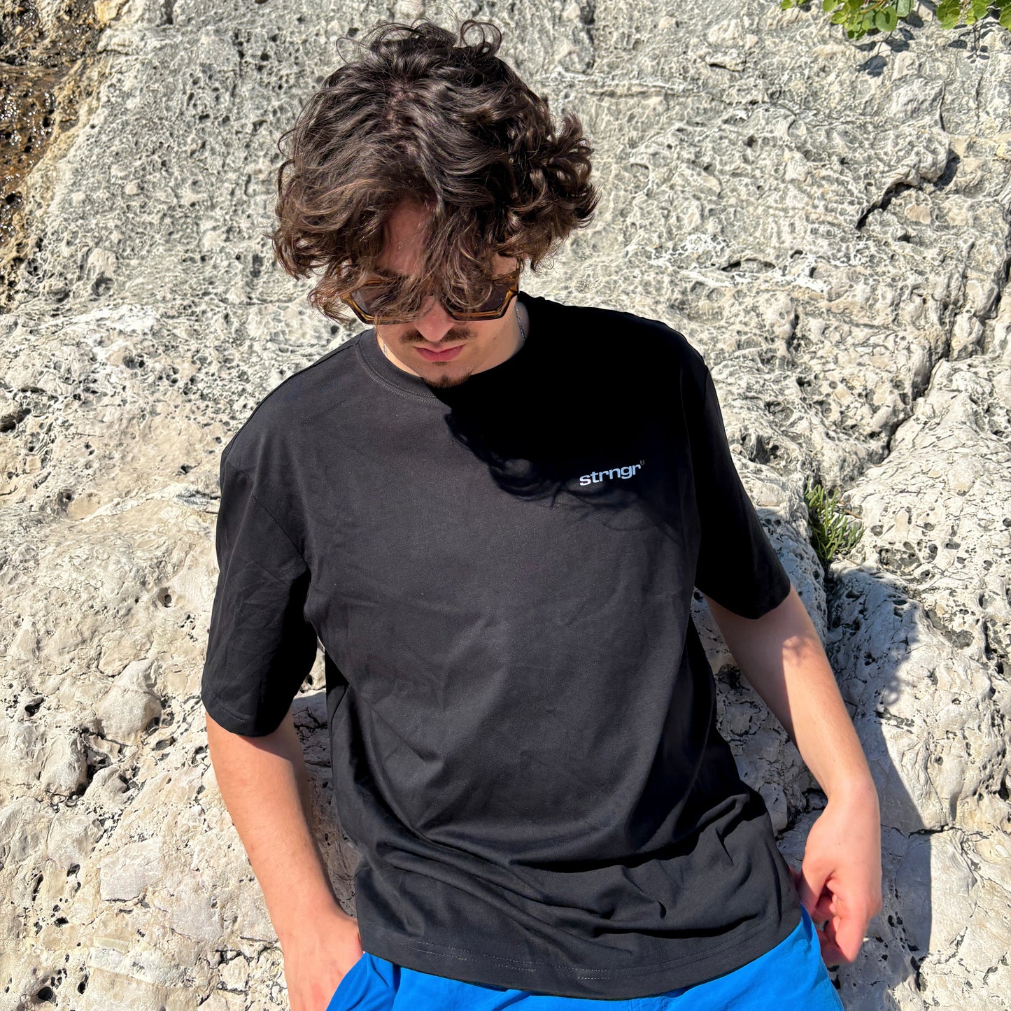 RECONSTRUCTED REALITY TEE BLACK