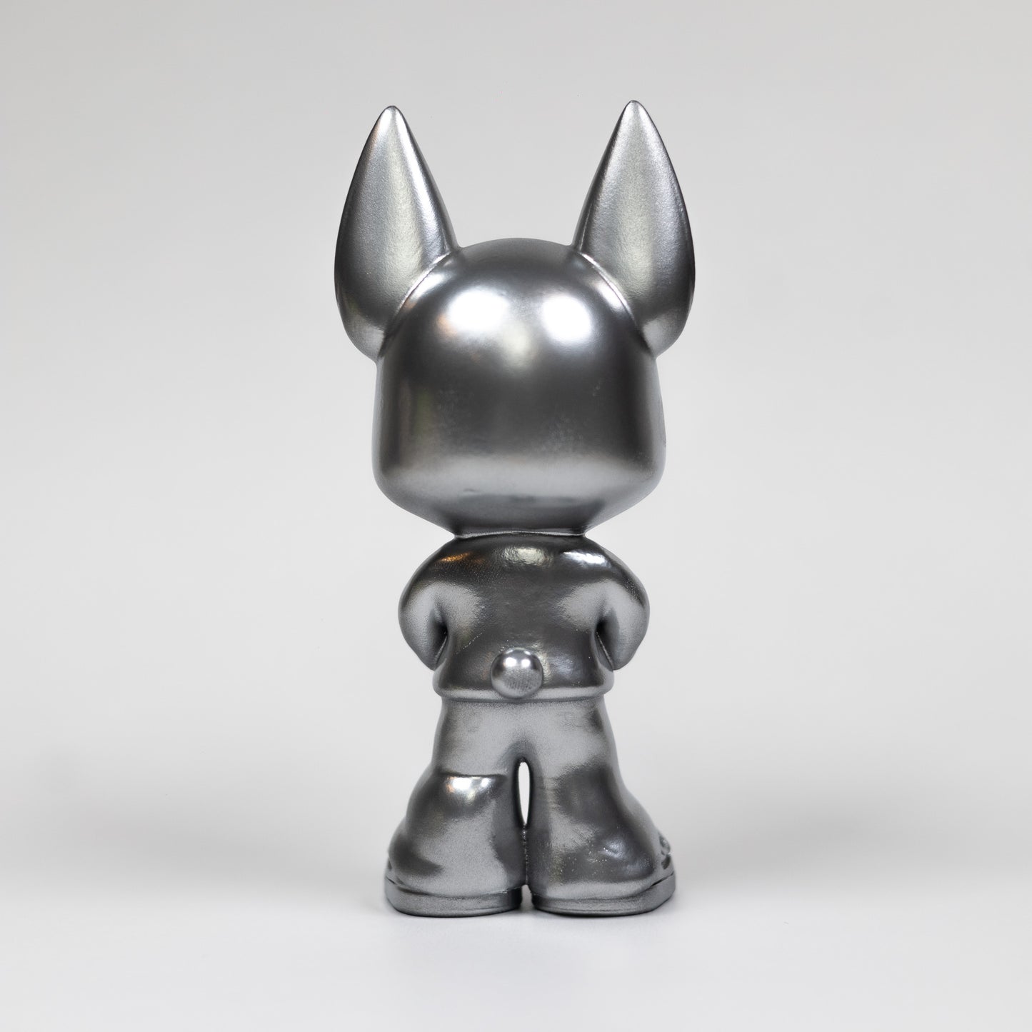 USKO ART FIGURE (18cm)