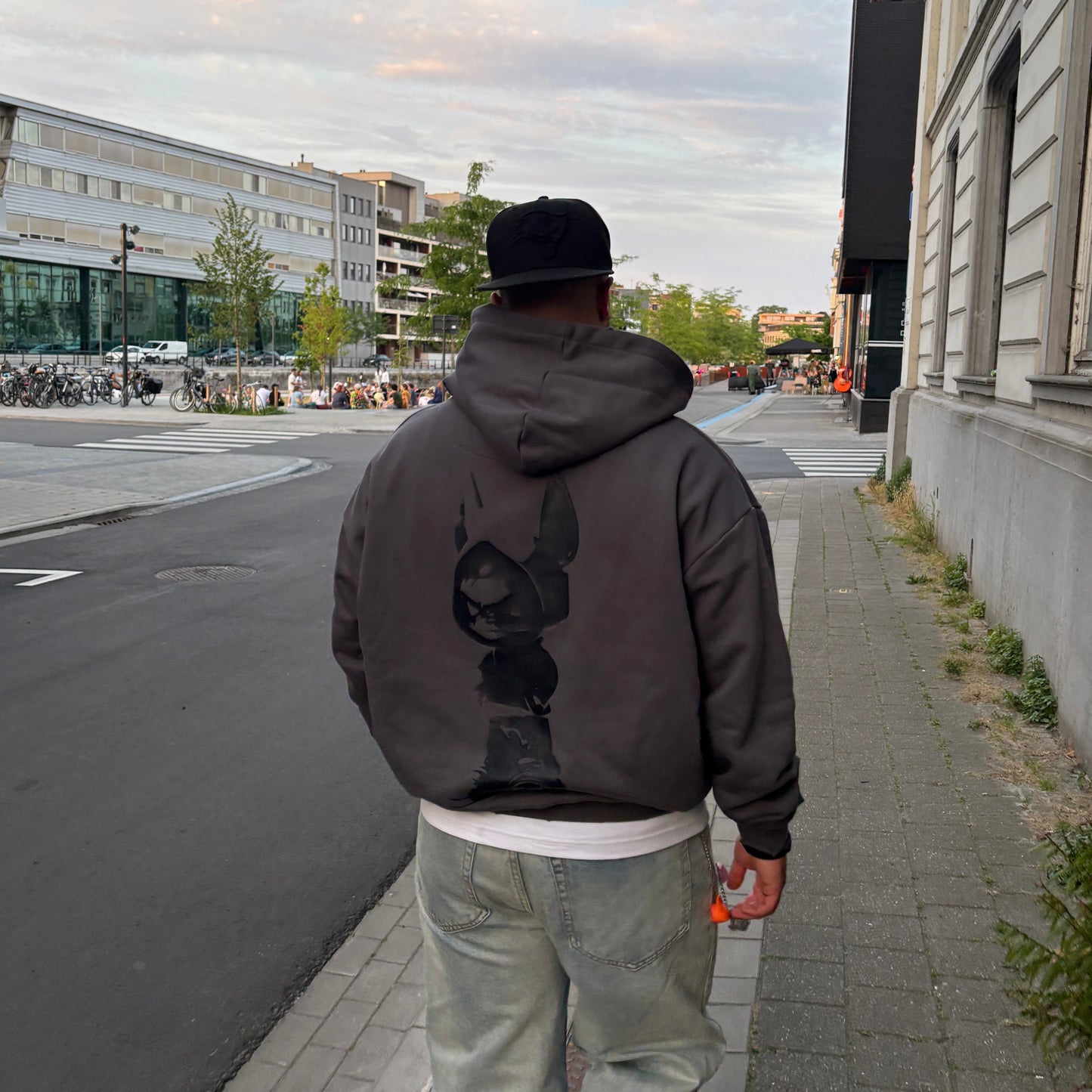 DISTRESSED DOG WALKER HOODIE